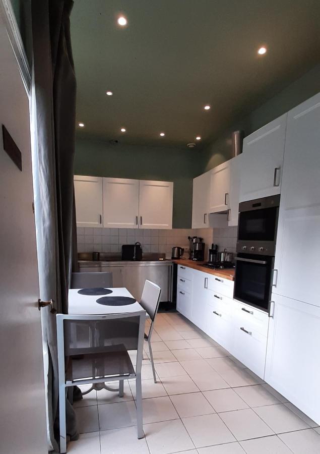 Le Manoir De Villefermoy Les Ecrennes Esterno foto
