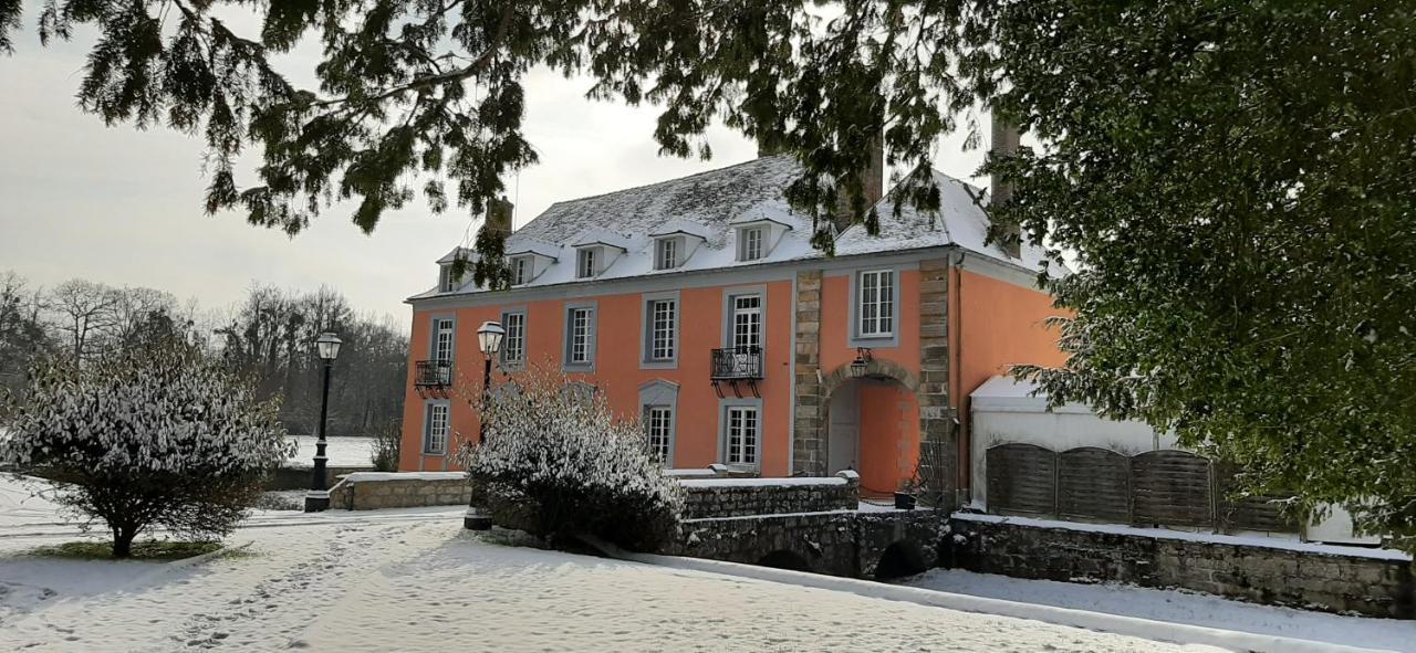 Le Manoir De Villefermoy Les Ecrennes Esterno foto